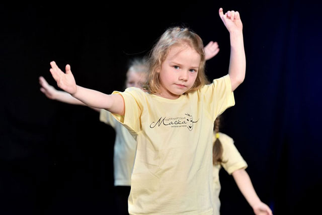 танцевальная студия свобода жеста для детей и подростков